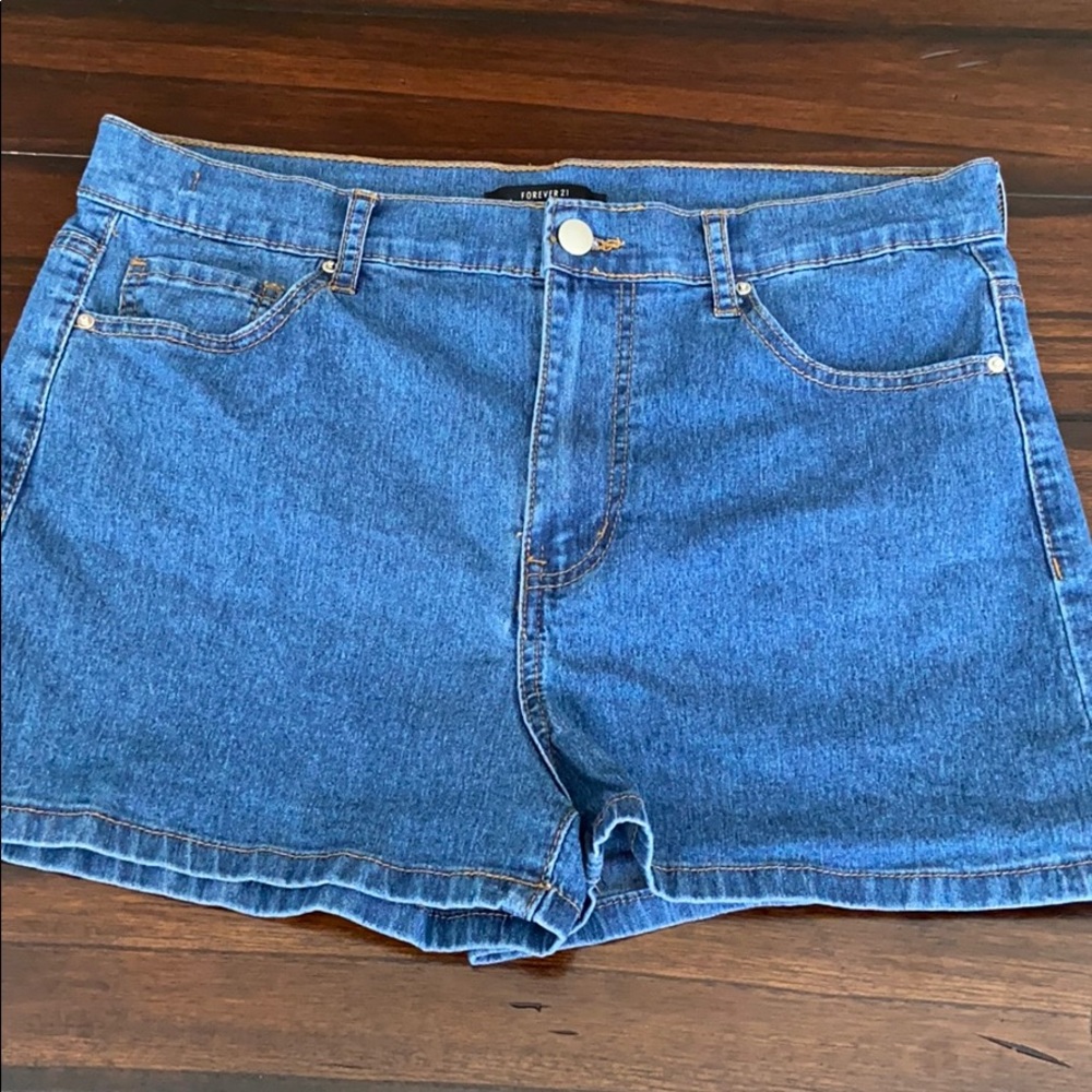 Forever 21 shorts